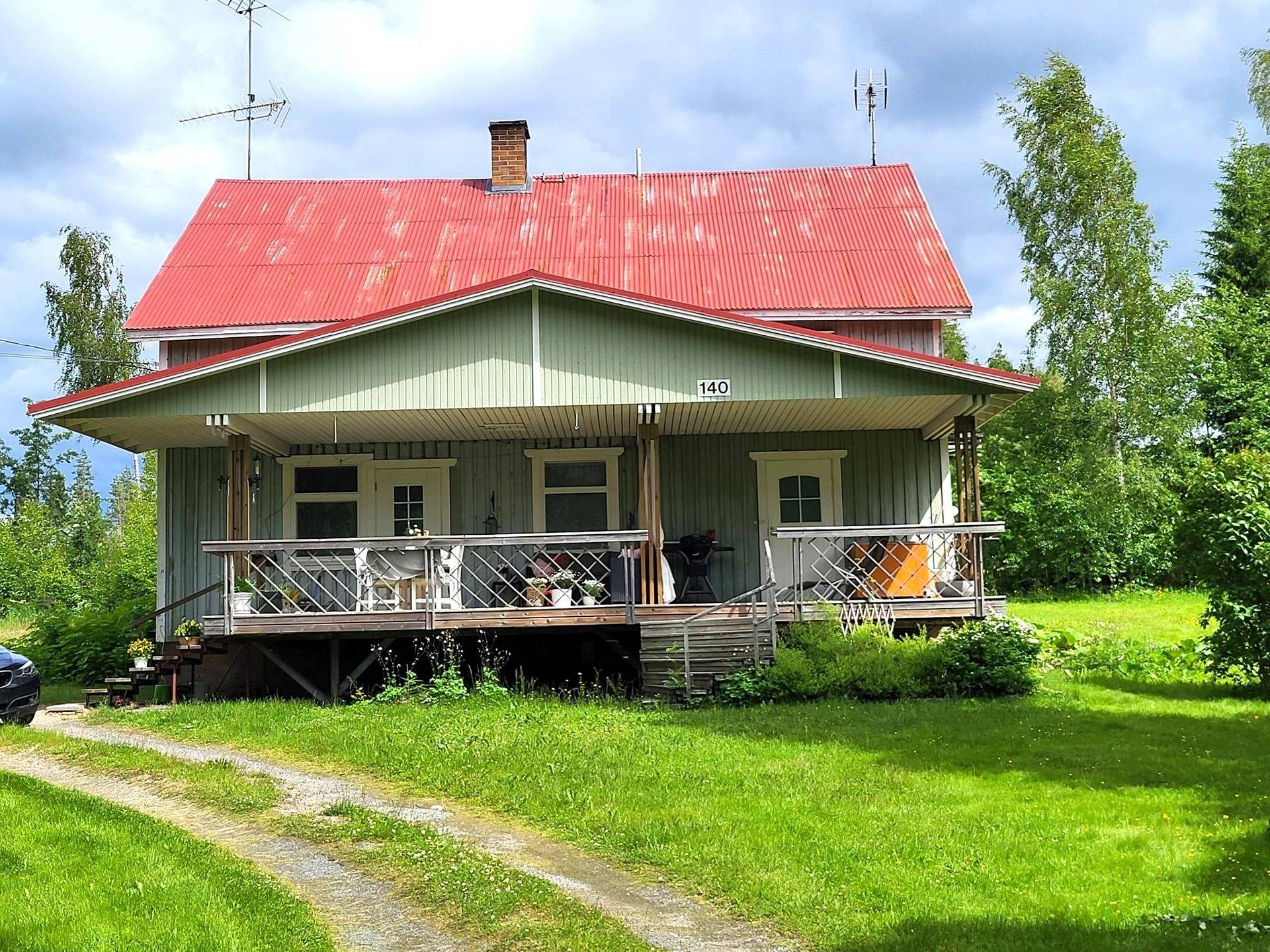 Omakotitalo ja metsää Myllyjoentie, Kihniö 1