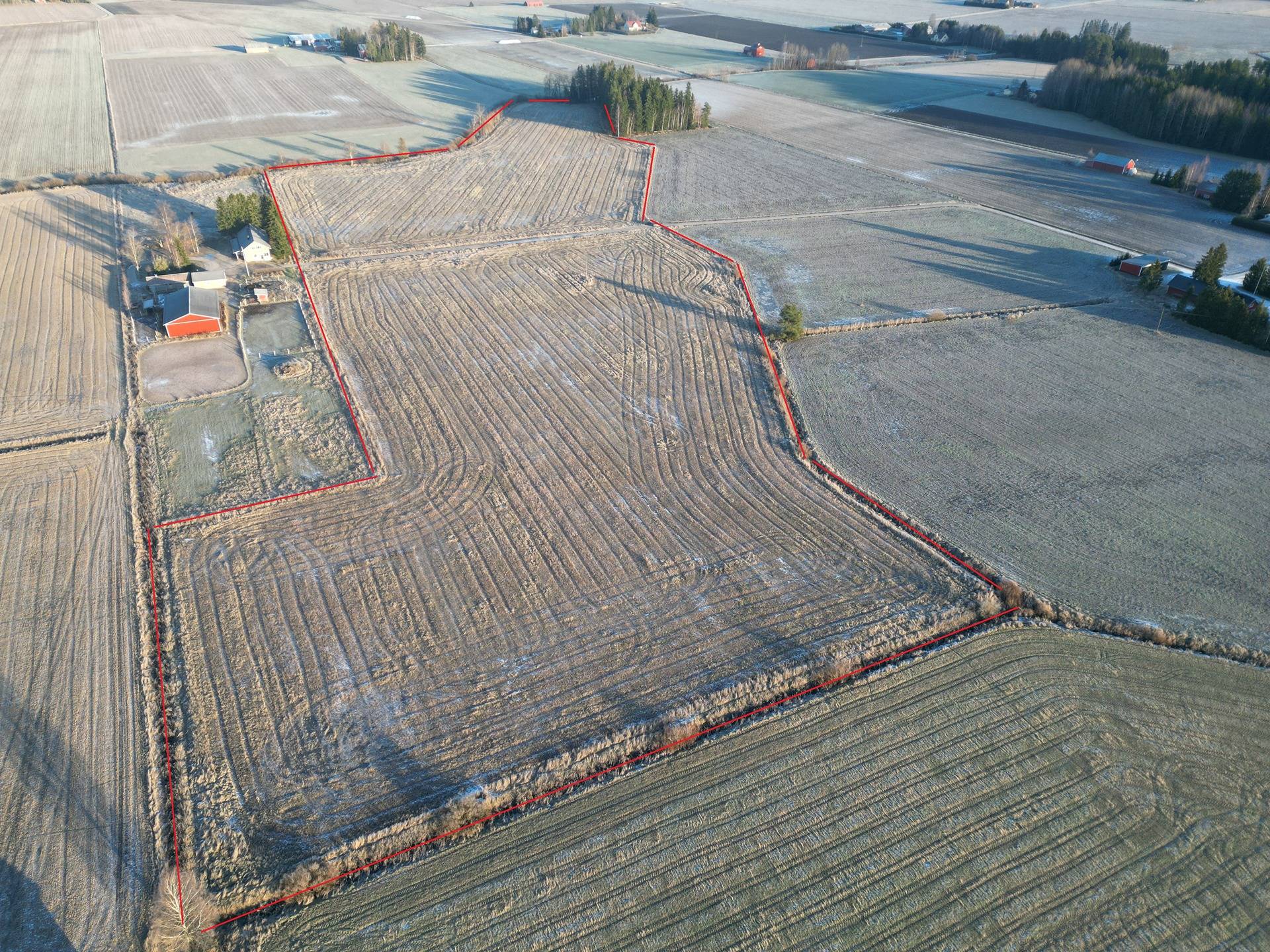 Peltoa yht. 40,33 ha, kolme tilaa, Salo, Pertteli 1