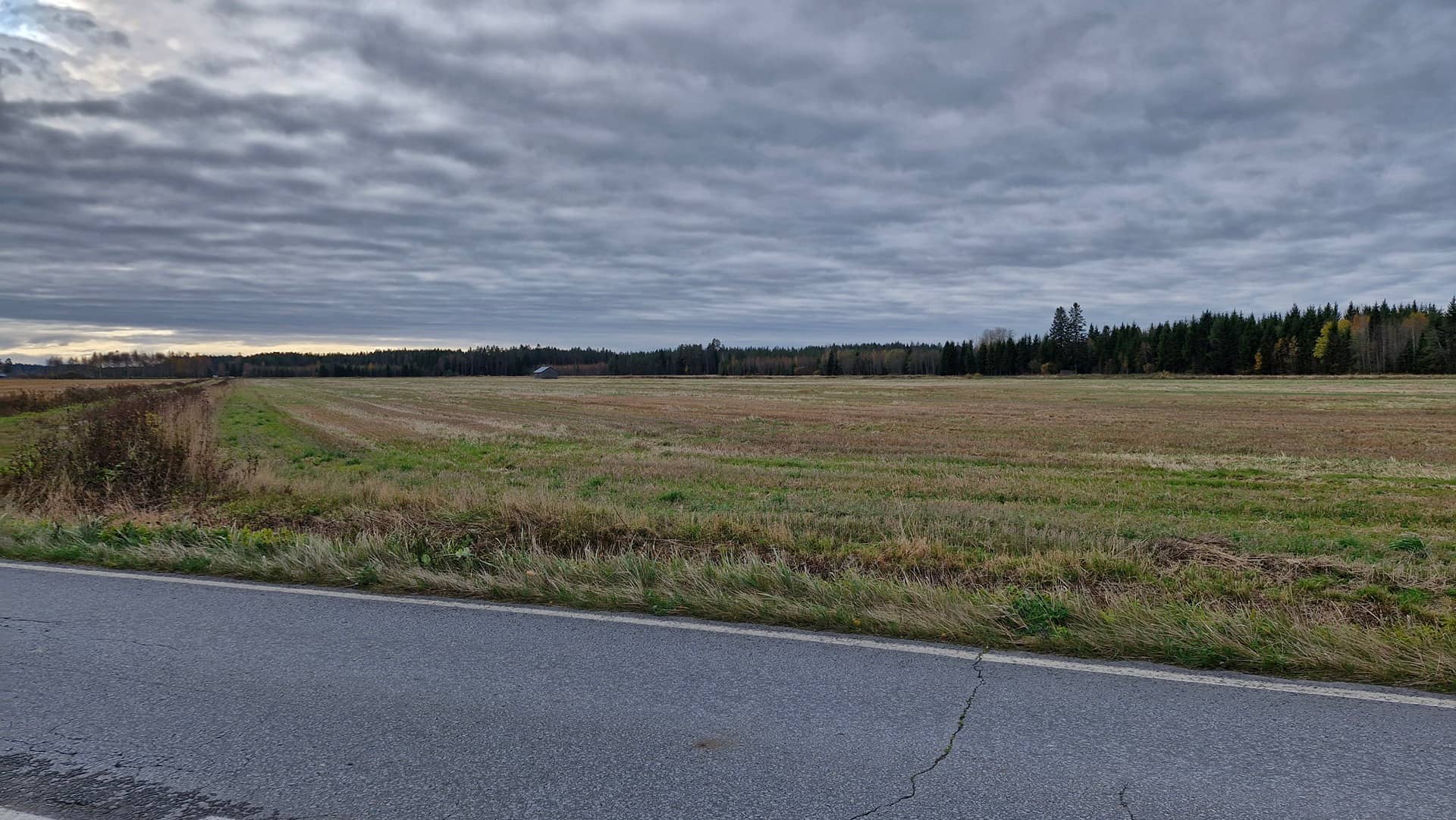 LAURILA 17:40 määräala ja RINTAKYTÖ 16:63 1