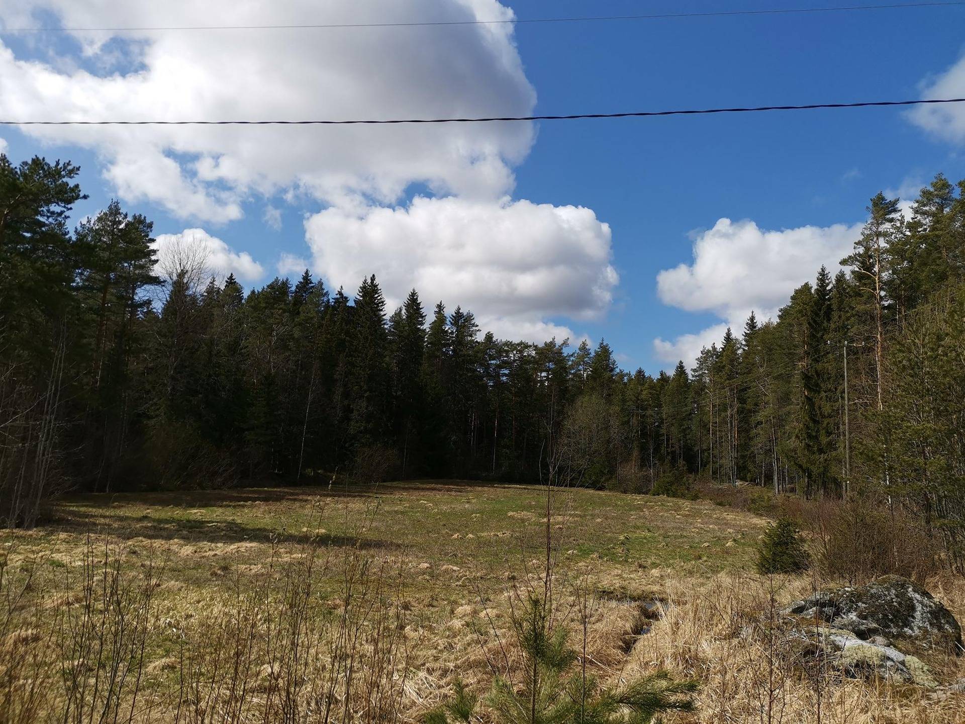 Maatilakokonaisuus, yht. 9,26 ha, Laitila, Kivijärvi, kolme erillistä kiinteistöä. 8