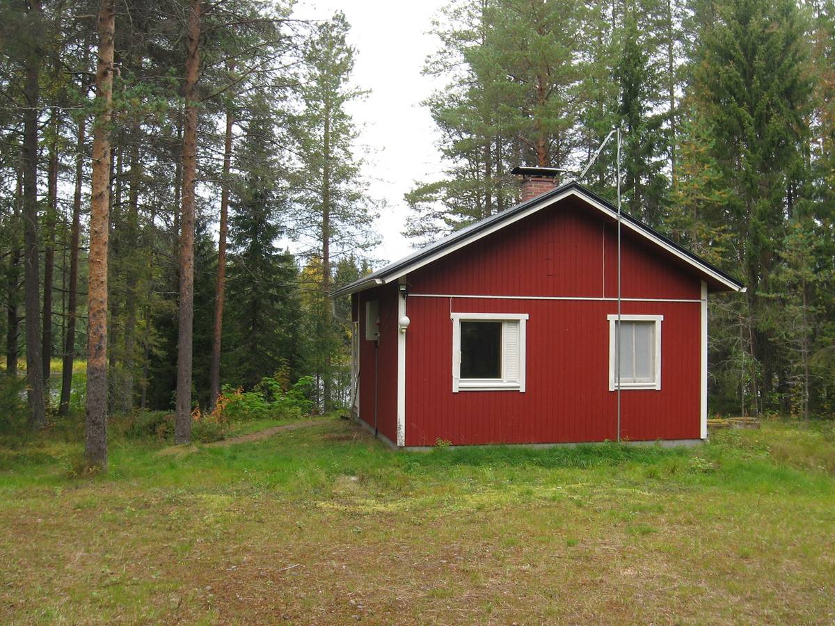 Cover photo for the object Kesämökki n. 0,4 ha:n määräalalla 615-409-14-63