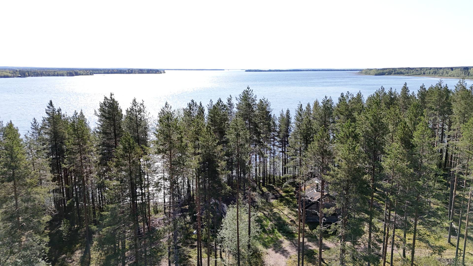 TOIVOLA TONTTI- JA HUVILA MÄÄRÄALAKIINTEISTÖ 785-403-9-147 5,77 HA MANAMANSALOSSA 1